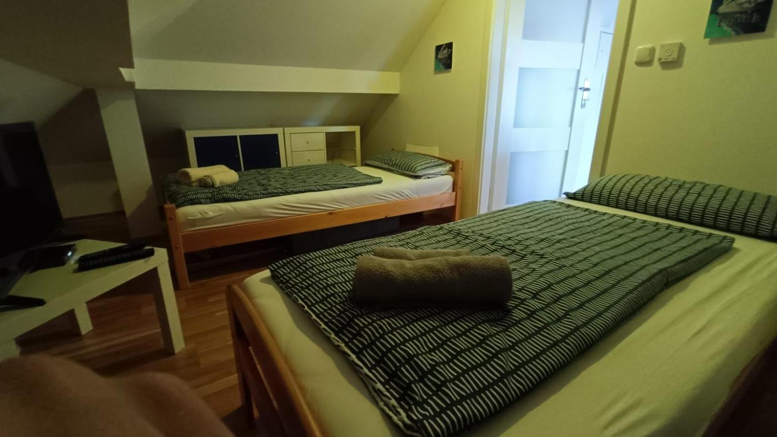 Traumlage Direkt Am See Balatonszárszó Eksteriør bilde
